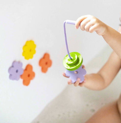 QUUT Zestaw piankowych naklejek do kąpieli z wędką Frog pond